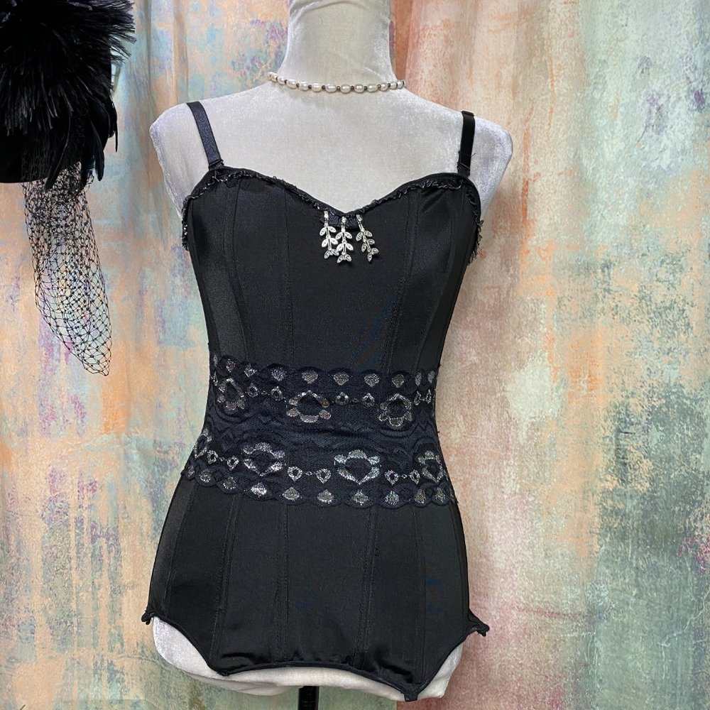 📌 Coquette Decorative Corset with Zipper